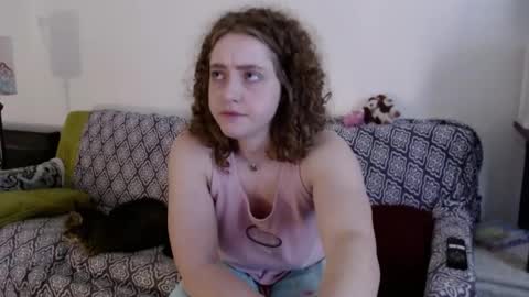 Strawberrylotsacake online show from March 5, 2026, 1:40 pm