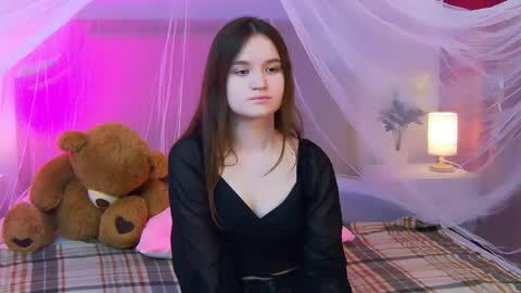Snapshot of strawbunnybite chatting on May 23, 2026, 2:54 pm Bunny online show from May 23, 2026, 2:54 pm