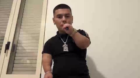 Snapshot of streetprincelive chatting on December 17, 2025, 5:41 pm streetprincelive online show from December 17, 2025, 5:41 pm