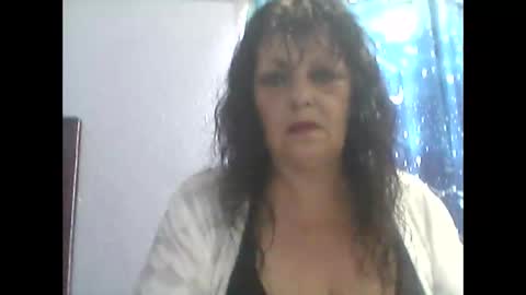 Snapshot of strictaf69 chatting on February 11, 2026, 12:10 pm Grandmabigtits online show from February 11, 2026, 12:10 pm