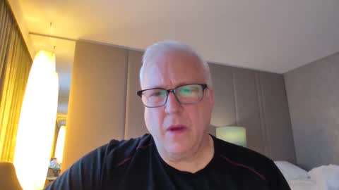 Stroking For You online show from October 24, 2025, 10:22 am