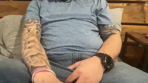 Snapshot of stroking33again chatting on March 13, 2026, 8:04 pm stroking33again online show from March 13, 2026, 8:04 pm