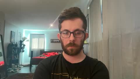 strokingdrummer2 online show from September 18, 2025, 7:05 pm