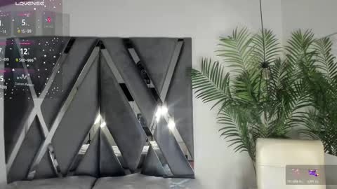 Alexa   online show from November 20, 2025, 10:37 am