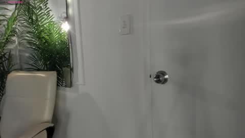 Alexa   online show from April 13, 2026, 11:05 am