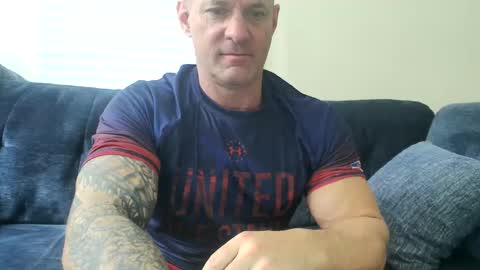 StrongAndHard online show from September 29, 2025, 5:07 pm