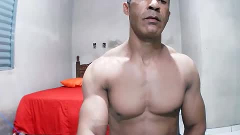 Snapshot of strongdaddyfantastic chatting on March 22, 2026, 5:11 am strongdaddyfantastic online show from March 22, 2026, 5:11 am