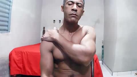 Snapshot of strongdaddyfantastic chatting on March 28, 2026, 4:56 am strongdaddyfantastic online show from March 28, 2026, 4:56 am