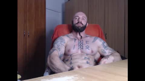 Snapshot of strongivan chatting on September 19, 2025, 6:15 am StrongIvan online show from September 19, 2025, 6:15 am
