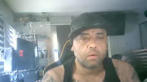Snapshot of stronglikbullse619259 chatting on February 23, 2025, 6:34 pm stronglikbullse619259 online show from February 23, 2025, 6:34 pm