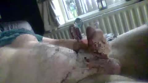 stud_1975 online show from December 29, 2024, 12:01 pm