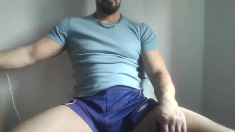 Snapshot of studdotcom chatting on April 13, 2026, 9:59 am Ero online show from April 13, 2026, 9:59 am