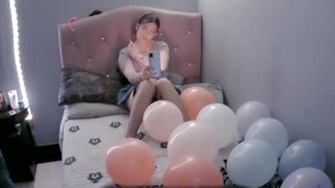 DORIANMAIRA online show from February 8, 2025, 2:58 am