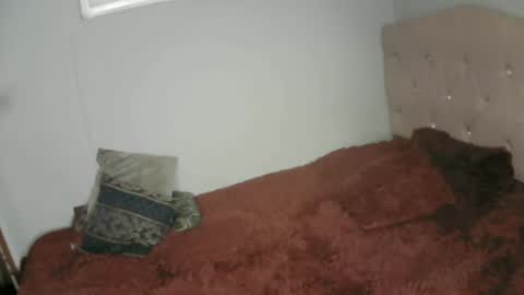 DORIANMAIRA online show from March 5, 2025, 2:12 pm