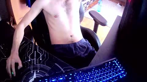 Snapshot of studply7 chatting on December 15, 2024, 9:24 am studply7 online show from December 15, 2024, 9:24 am