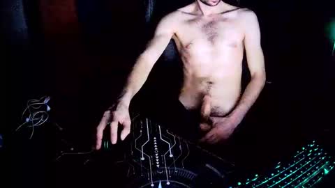 Snapshot of studply7 chatting on February 19, 2025, 5:38 pm studply7 online show from February 19, 2025, 5:38 pm