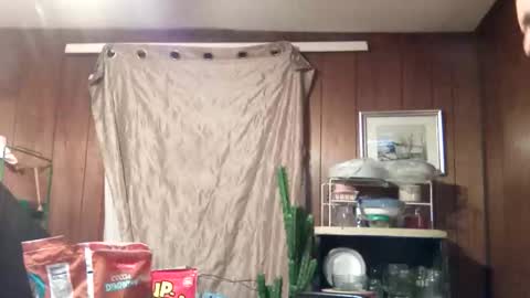 stuffamuffagus69 online show from December 14, 2025, 4:40 am