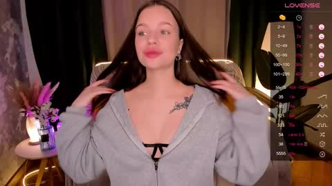 Mary online show from November 20, 2025, 8:25 am