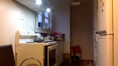 stugo1964 online show from September 21, 2025, 6:31 pm