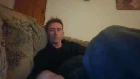 Snapshot of stuuuey73 chatting on February 8, 2026, 9:40 pm stuuuey73 online show from February 8, 2026, 9:40 pm