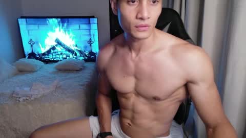 Snapshot of stylishman01 chatting on May 12, 2026, 9:34 pm stylish man online show from May 12, 2026, 9:34 pm