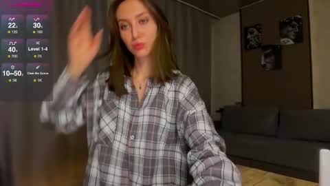 LINA online show from December 20, 2025, 3:57 am