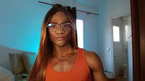 Snapshot of suannyklatten_ chatting on February 11, 2025, 11:21 am Suanny Klatten It is my account independent online show from February 11, 2025, 11:21 am