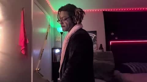 Hot Chocolate online show from September 23, 2025, 5:10 am