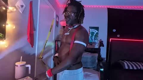 Hot Chocolate online show from November 26, 2025, 7:53 am