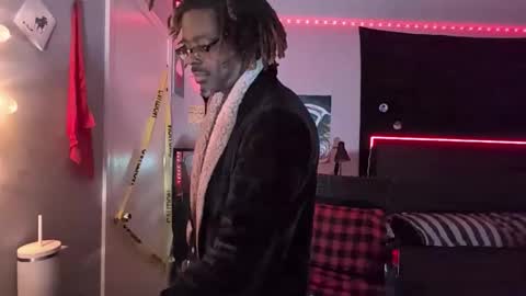 Hot Chocolate online show from November 30, 2025, 9:41 pm