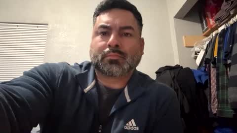 Snapshot of suavecito67 chatting on February 25, 2025, 2:25 am suavecito67 online show from February 25, 2025, 2:25 am