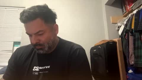 Snapshot of suavecito67 chatting on February 28, 2025, 3:04 am suavecito67 online show from February 28, 2025, 3:04 am