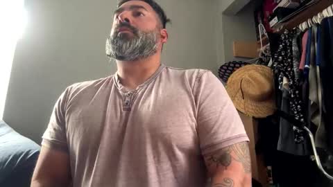 suavecito67 online show from November 22, 2025, 6:07 pm