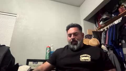 suavecito67 online show from February 7, 2026, 5:33 am