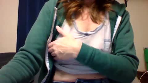 Snapshot of sub4you69brat chatting on November 7, 2025, 5:51 am sub4you69brat online show from November 7, 2025, 5:51 am