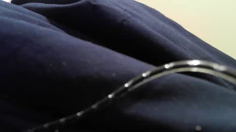 Snapshot of subm4you chatting on February 17, 2025, 9:52 pm subm4you online show from February 17, 2025, 9:52 pm