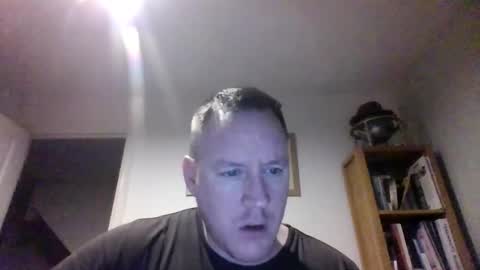 Snapshot of subpig84 chatting on March 4, 2026, 11:22 pm Sub Male online show from March 4, 2026, 11:22 pm