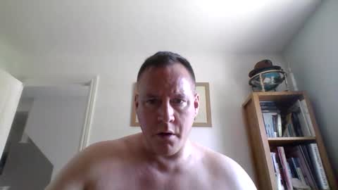 Snapshot of subpig84 chatting on May 1, 2026, 12:54 pm Sub Male online show from May 1, 2026, 12:54 pm
