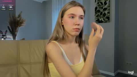 Snapshot of succubelle chatting on October 1, 2025, 6:41 am Eda online show from October 1, 2025, 6:41 am