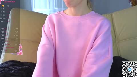 Snapshot of succubelle chatting on October 27, 2025, 6:06 am Eda online show from October 27, 2025, 6:06 am