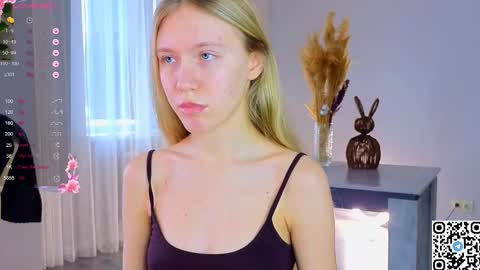 Snapshot of succubelle chatting on November 24, 2025, 6:13 am Eda online show from November 24, 2025, 6:13 am