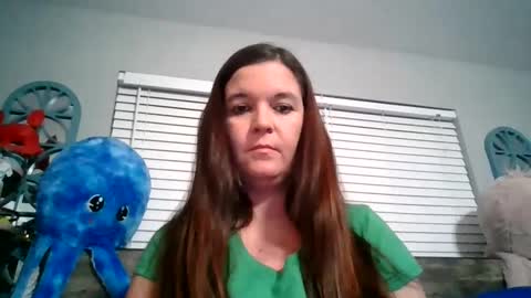 succubus1982 online show from February 2, 2025, 11:32 pm