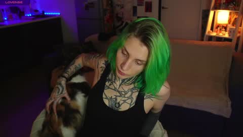 Snapshot of succubus_66 chatting on December 7, 2024, 2:35 pm succubus_66 online show from December 7, 2024, 2:35 pm