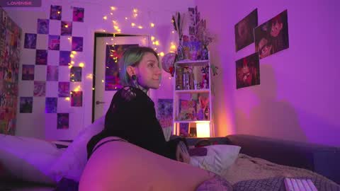 Snapshot of succubus_66 chatting on January 8, 2025, 10:04 am succubus_66 online show from January 8, 2025, 10:04 am