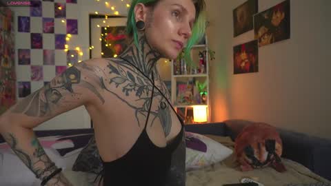 Snapshot of succubus_66 chatting on January 12, 2025, 8:57 am succubus_66 online show from January 12, 2025, 8:57 am