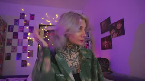 Snapshot of succubus_66 chatting on February 3, 2025, 11:20 am succubus_66 online show from February 3, 2025, 11:20 am