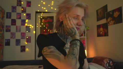 Snapshot of succubus_66 chatting on February 8, 2025, 12:06 pm succubus_66 online show from February 8, 2025, 12:06 pm