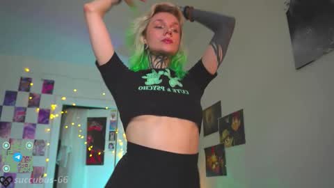 Snapshot of succubus_66 chatting on September 17, 2025, 8:38 am succubus_66 online show from September 17, 2025, 8:38 am