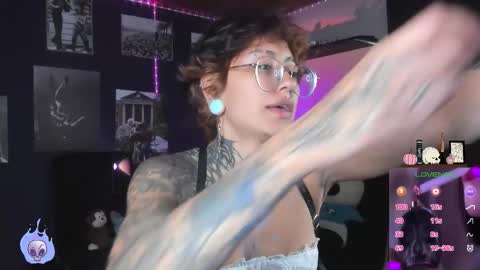 Alexy online show from February 8, 2026, 4:32 pm