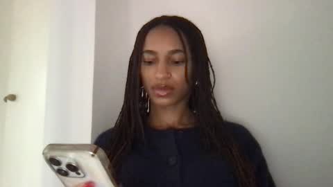 Snapshot of succubussirena chatting on February 28, 2026, 4:08 pm Succubus Sirena online show from February 28, 2026, 4:08 pm